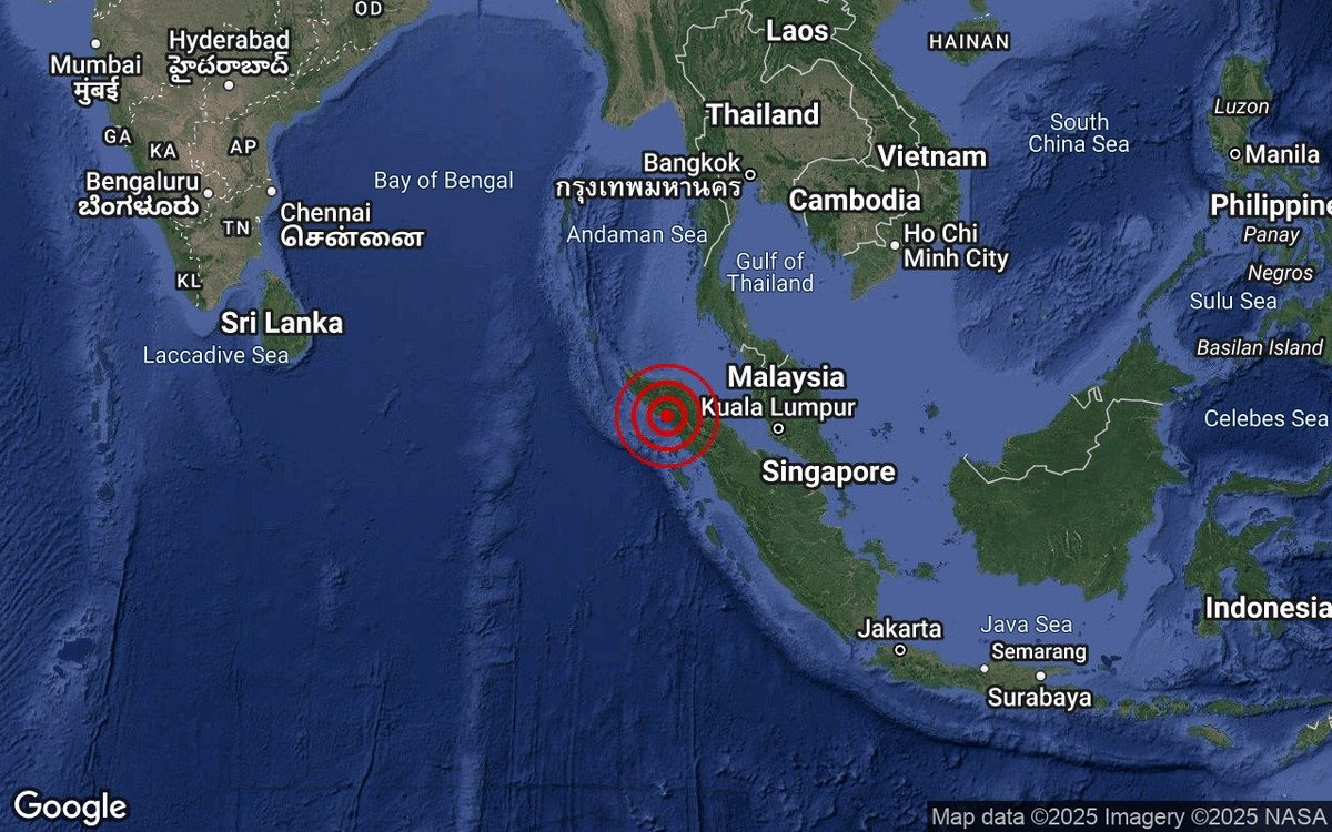 Gempa bumi sederhana M5.9 di Utara Sumatera, Indonesia pada 4:57 petang, 11 Mei 2025. Pusat gempa bumi di 3.7° U dan 97.0° T, kedalaman 74 km. 107km Tenggara dari Meulaboh,Indonesia.
Tiada ancaman tsunami kepada Malaysia.
#gempabumiMETMalaysia
#mygempa.met.gov.my