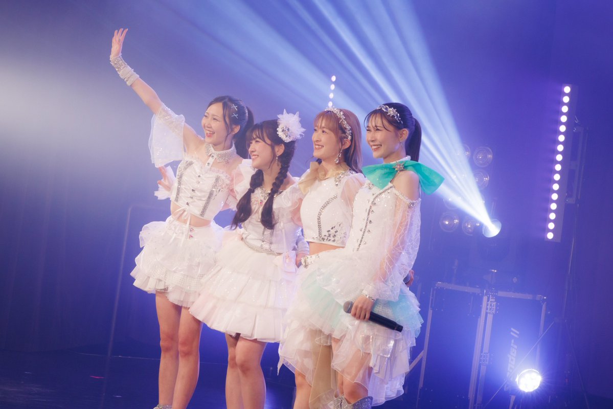 GqqHaRCacAAMXpX?format=jpg&name=medium