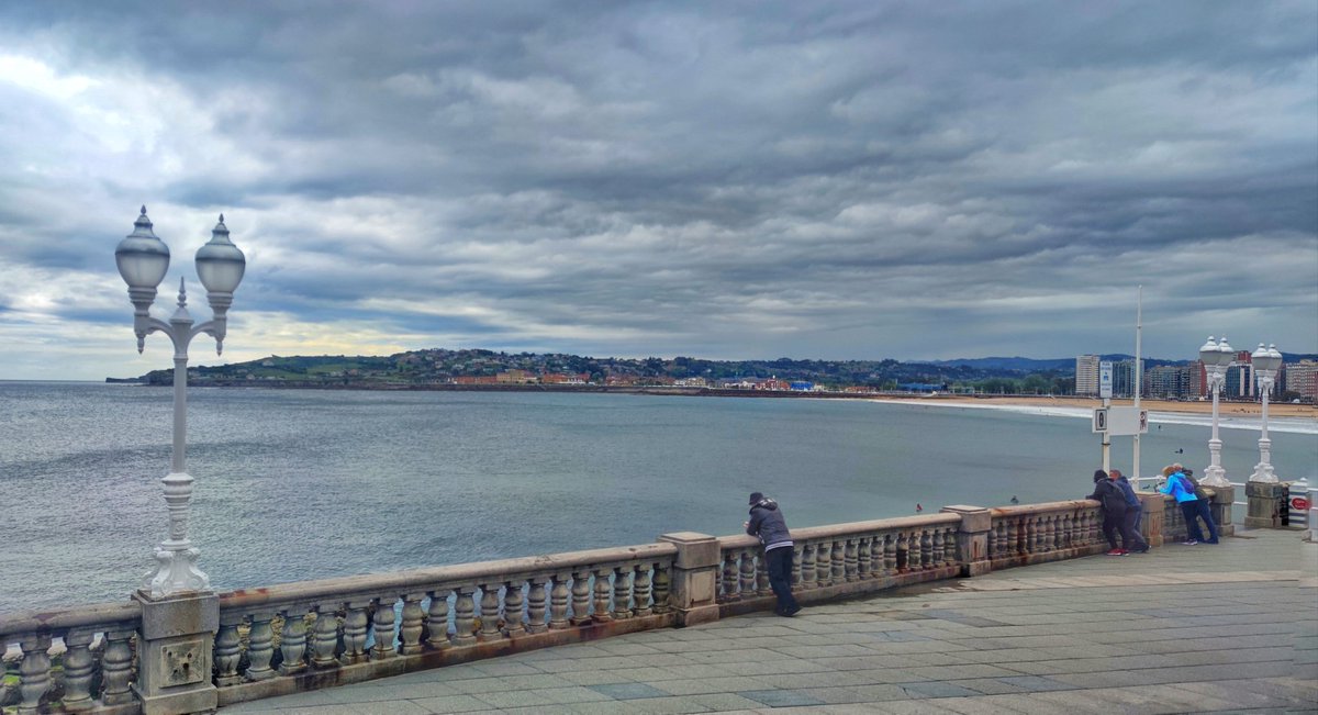 Joaquin Caamaño (@j_caamano) on Twitter photo Paseo por Gijón en un domingo mañanero con 15° y atisbos de lluvia.
<a href="/AEMET_Asturias/">AEMET_Asturias</a>
<a href="/TurismoAsturias/">TurismoAsturias</a>
<a href="/aquilatierratve/">Aquí la Tierra</a> Paseo por Gijón en un domingo mañanero con 15° y atisbos de lluvia.
<a href="/AEMET_Asturias/">AEMET_Asturias</a>
<a href="/TurismoAsturias/">TurismoAsturias</a>
<a href="/aquilatierratve/">Aquí la Tierra</a>