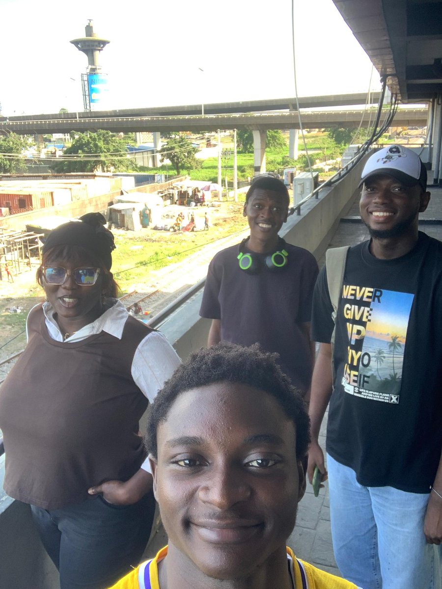 create_eureka's tweet image. The Eureka💡⭐️ Community took the quest to UNILAG!
Spreading innovation, collaboration, and pure vibes.
The journey&apos;s just beginning. Are you ready to join the spark? #EurekaQuest #UNILAG #BuildWithEureka