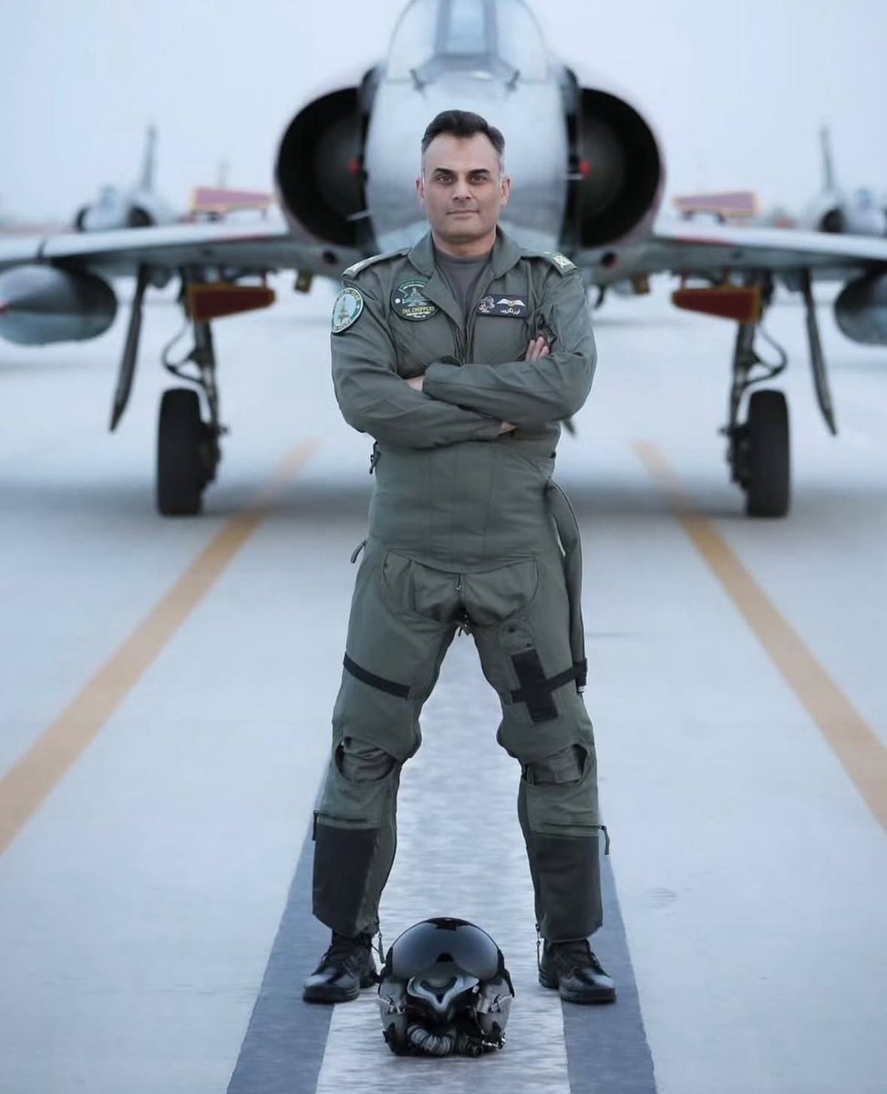 He showed up, served, absolutely devoured—left no crumbs.
#IndiaPakistanWar #ceasefire #IndiaPakistanWar2025 #Pakistan #PakistanZindabad #PakistanZindabad #PakistanArmy #PakistanAirForce #PAF #ARYNews #Trending