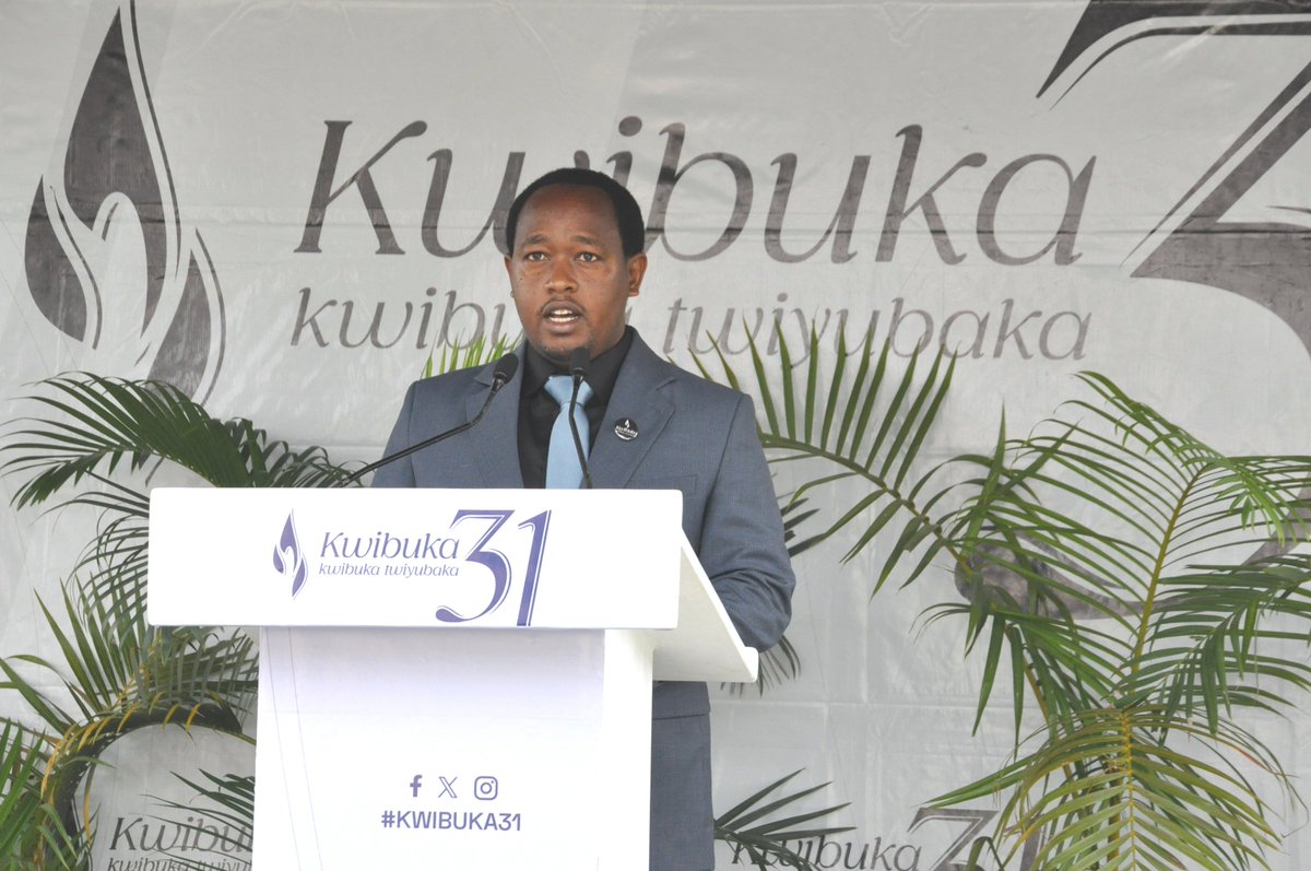 Kamonyi's tweet photo. Ku rwibutso rwa Jenoside yakorewe Abatutsi mu 1994 rwa Kamonyi mu Murenge wa #Gacurabwenge  hari kubera ku rwego rw'Akarere, igikorwa cyo kwibuka ku nshuro ya 31 Jenoside yakorewe Abatutsi. Gahunda yitabiriwe na Mme  @InesMpambara Minisitiri muri @PrimatureRwanda @Unity_MemoryRw https://t.co/OOfOBALR4N