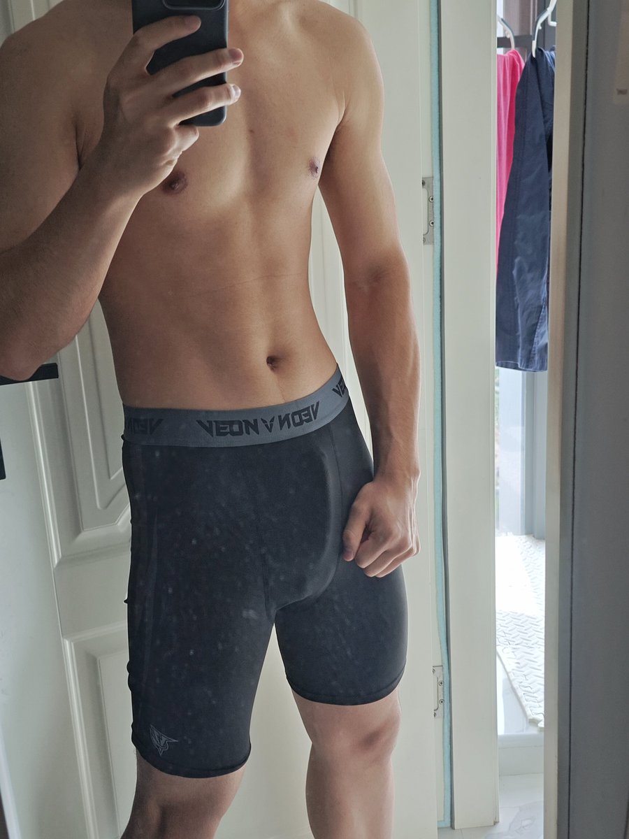 纯情man tweet media