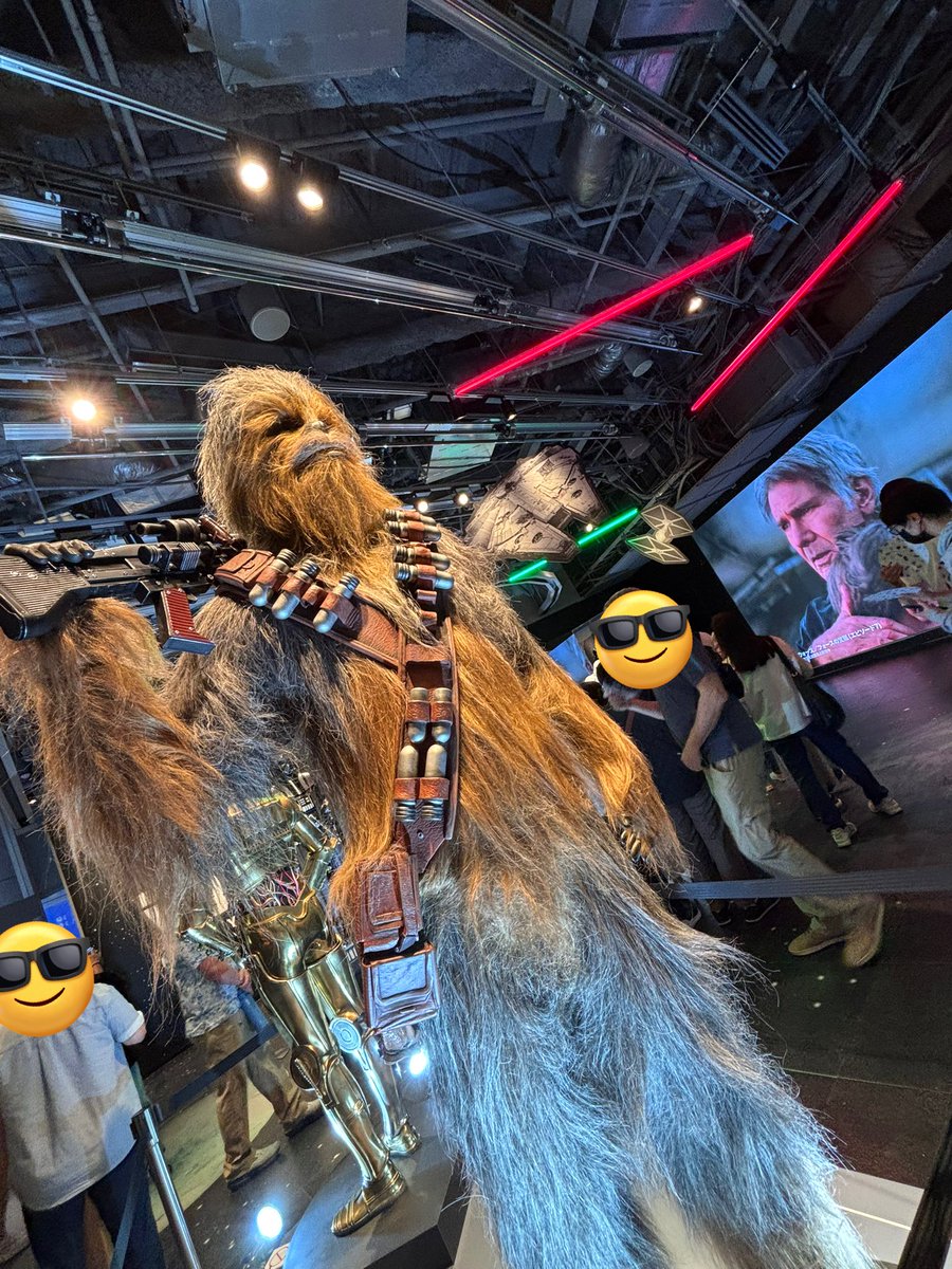 NicholaS tweet media