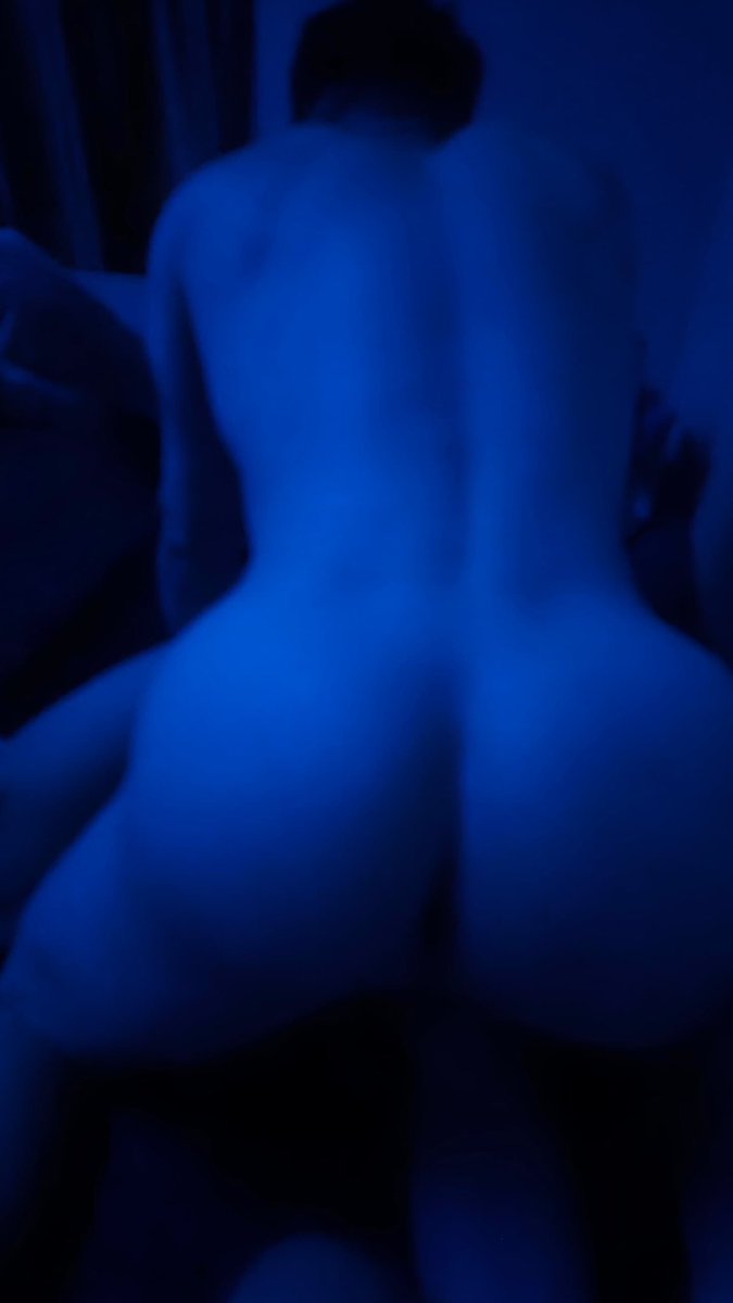 Butt of art. Friend came to the room and saw me. Took photos to show me how I look from this perspective. 😁