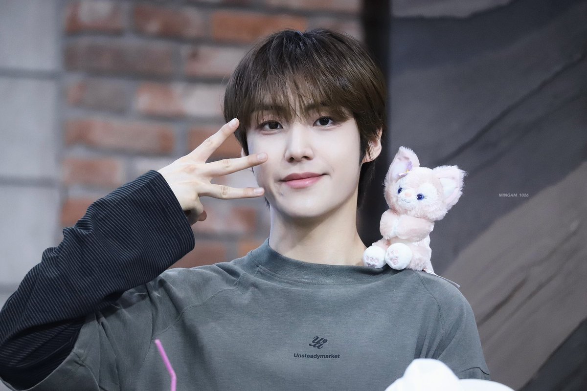 250511 MAKESTAR

냥?

#은상 #EUNSANG
#YOUNITE #유나이트