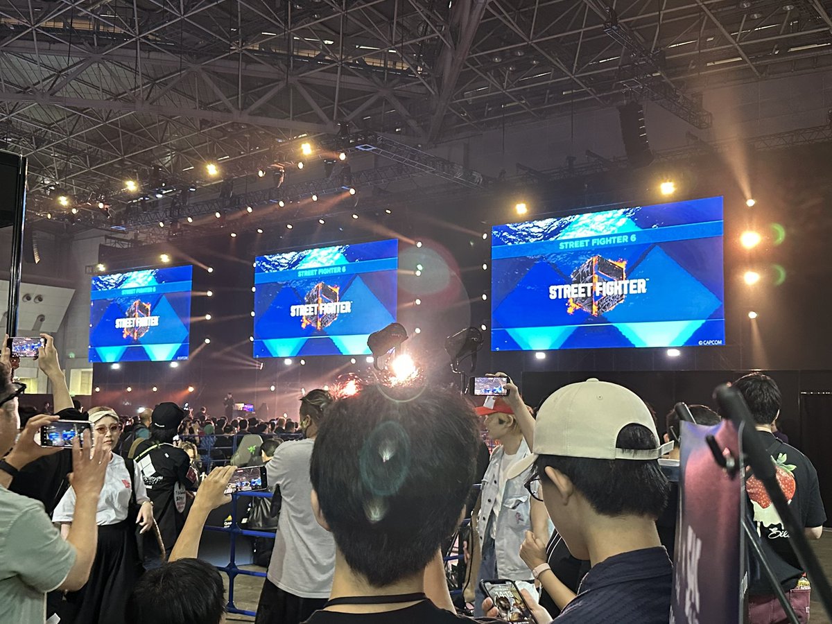 EVO Japan 2025、只今終了いたしました。

Brookのブースにお越しくださった皆様、商品をご購入くださったお客様、
誠にありがとうございました！

皆様のおかげで、私たちBrookは今回のEVO Japanに出展することができました。