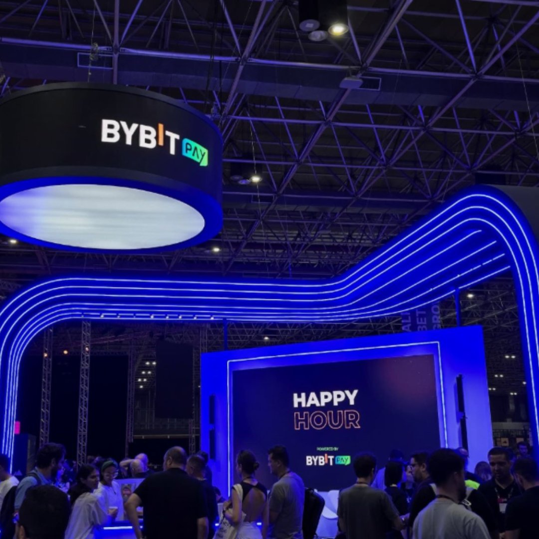 Bybit_Official's tweet photo. Web Summit Rio 2025 was A- M - A - Z - I - N - G !
Huge thanks to everyone who dropped by! 🧡
#Bybit #TheCryptoArk #BybitEvents https://t.co/JQy0pRalVb