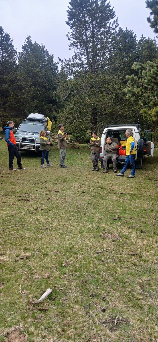 AdfSobrepuny's tweet image. Despleguem tota la unitat de comunicacions per donar cobertura de radio a @classiquesberga @Infomountain @CEB_Berga Gràcies per comptar amb nosaltres. Menció especial a @rasosdepeguera cedeix l&apos;espai del repetidor.
@AjuntamentBerga @ccbergueda @tvbergueda @sfadf @adfcat
