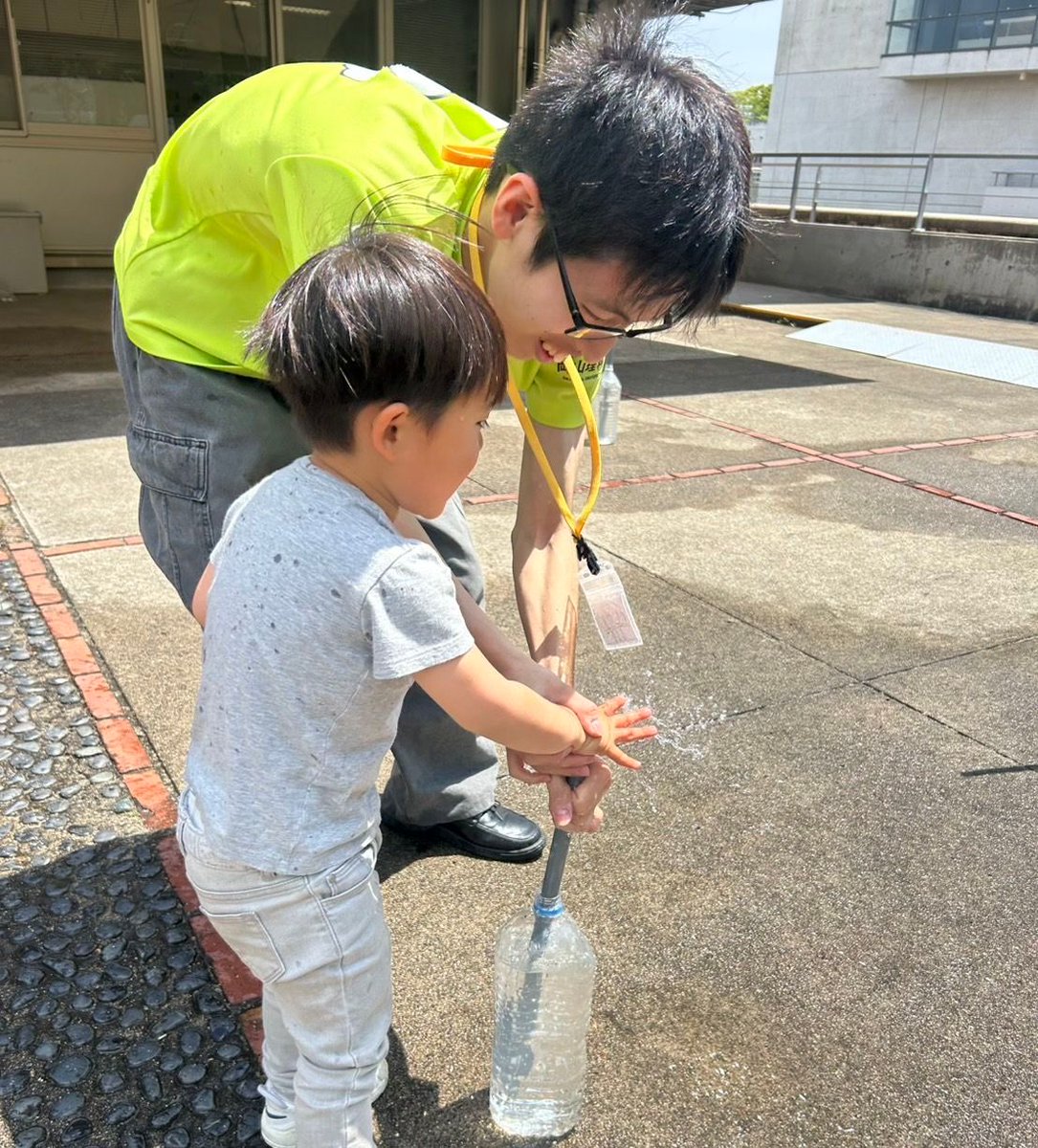 oussvc2008's tweet photo. 【イベント報告】
5月3日～5月5日のGW中に人と科学の未来館サイピアにて、「春のサイピアフェスティバル」が開催され、科学ボランティアセンターも出展させていただきました！ https://t.co/mVyl21ihD8