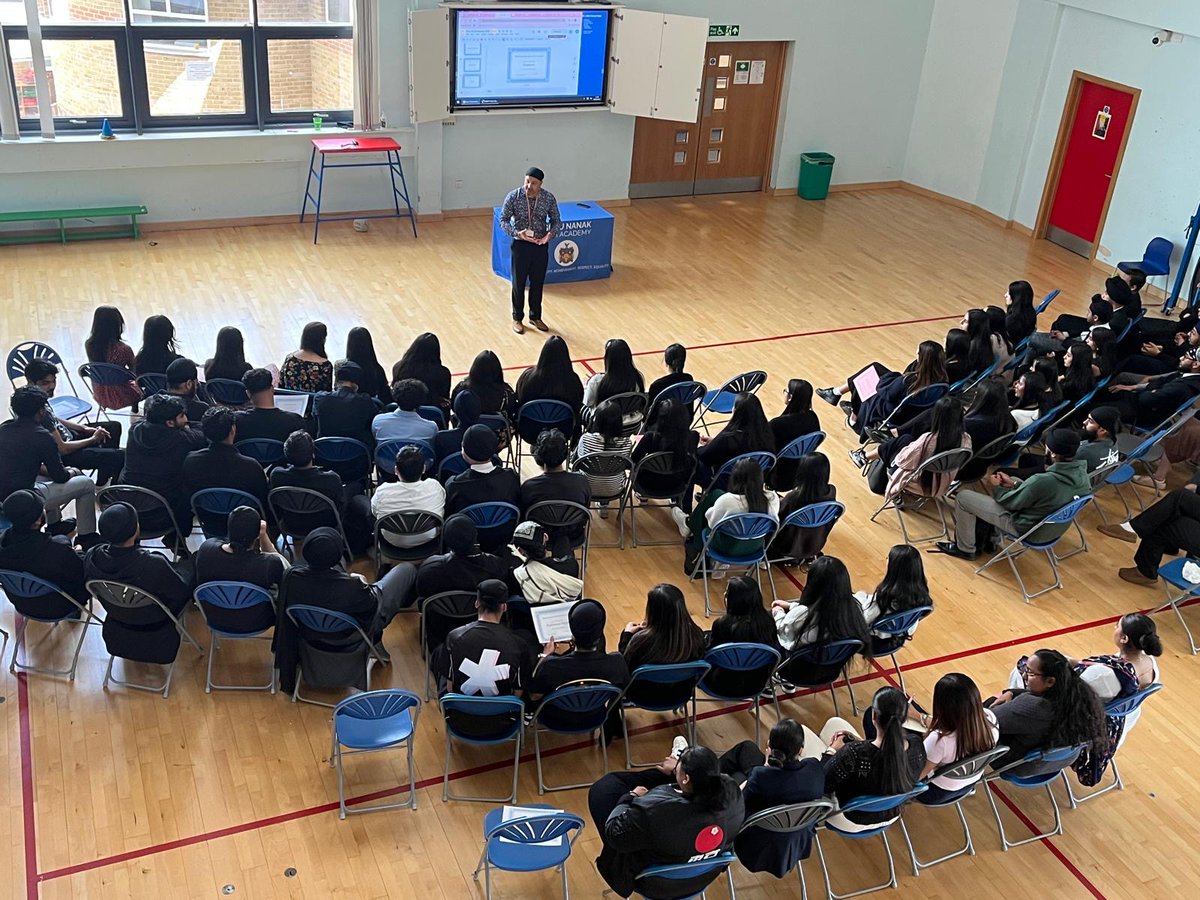Wishing our amazing Year 13 students all the very best as they head into their exams and take their next steps beyond school. We’re so proud of all you’ve achieved and can’t wait to see what your future holds. Good luck, Year 13!
#GoodLuckYear13 #Leavers2025