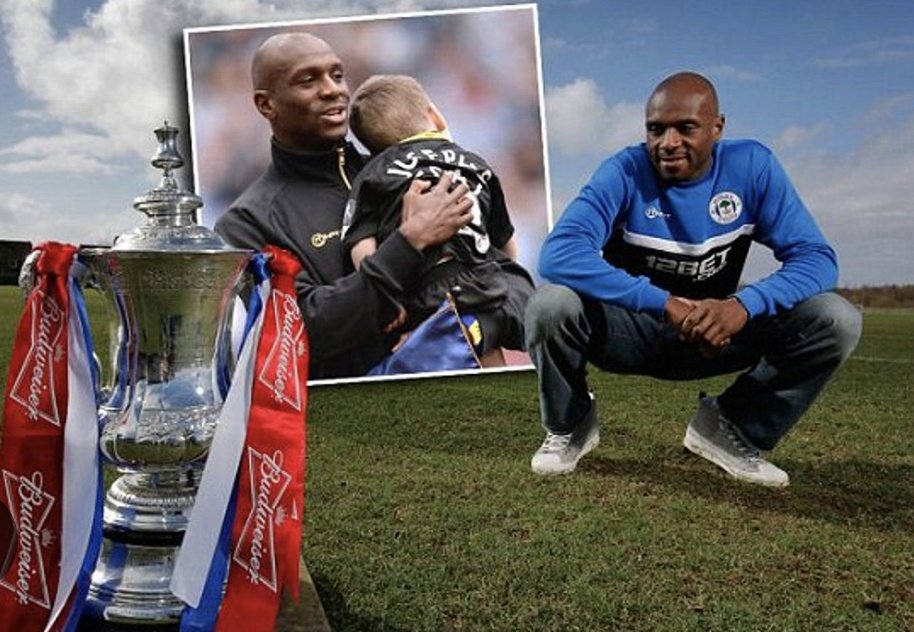 The greatest day 💙 <a href="/EmmersonBoyce/">Emmerson Boyce</a> #wafc