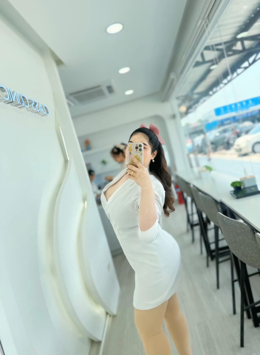 คาชุดทำงานไปเลย ม่ะ  
#ดอนหัวฬ่อ #ชลบุรีบางแสนนัดเย็ด #อมตะชลบุรีนัดเย็ด #พานทองชลบุรี #fwbชลบุรี