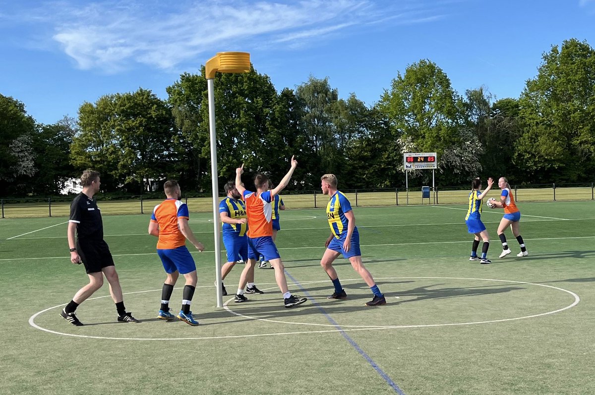 DWA/Argo laat het afweten in Leeuwarden. Na 6-5 ruststand wordt het in de tweede helft 16-9. Komende zaterdag meteen kans op revanche. Zie verslag op bit.ly/3YBghzF