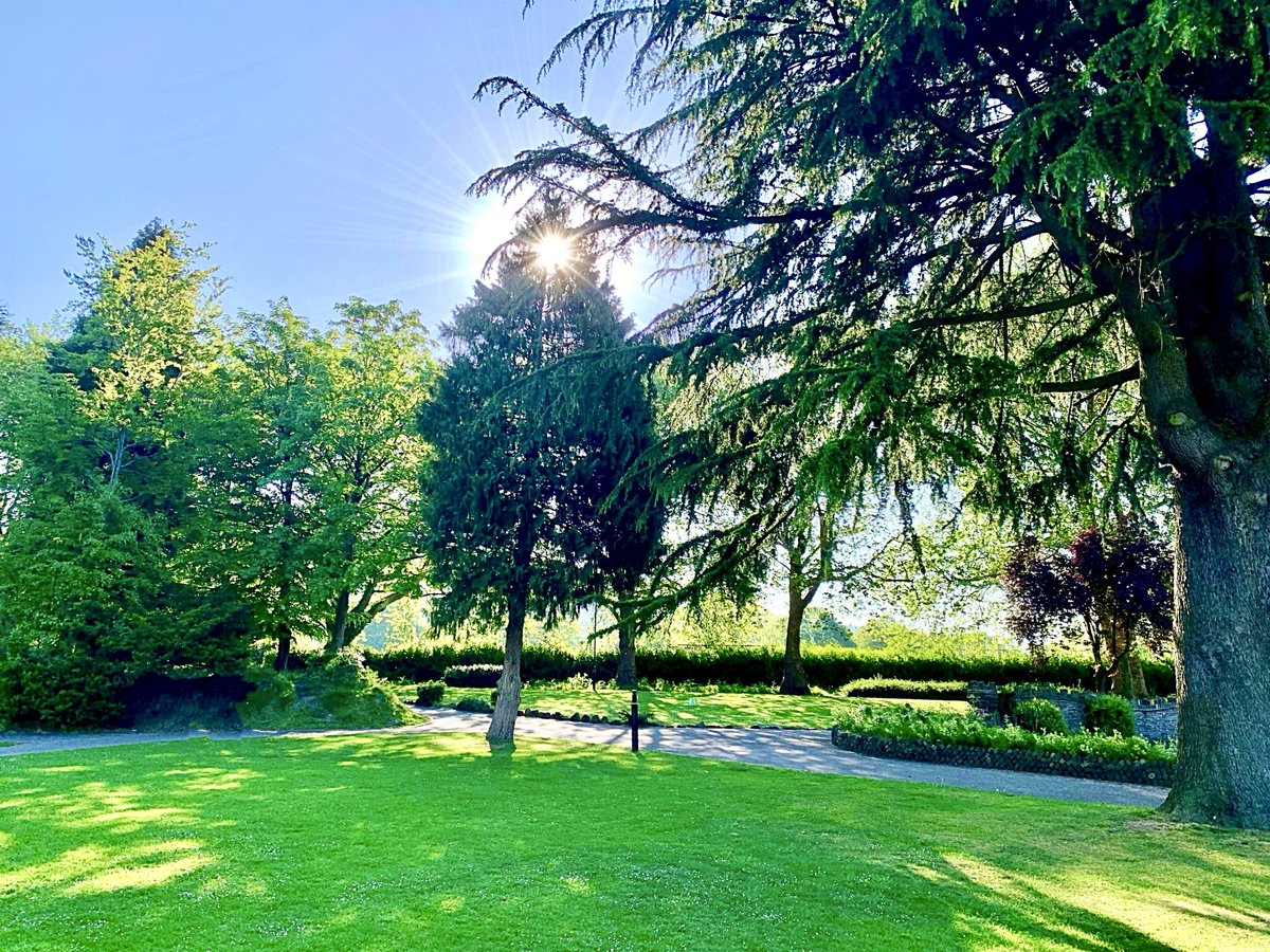 It's Your Wales (@itsyourwales) on Twitter photo The wonderful Pontypridd Park in stunning sunshine. Courtesy <a href="/davies_parry/">Sheena Parry-Davies</a> #Wales #WelshPassion The wonderful Pontypridd Park in stunning sunshine. Courtesy <a href="/davies_parry/">Sheena Parry-Davies</a> #Wales #WelshPassion