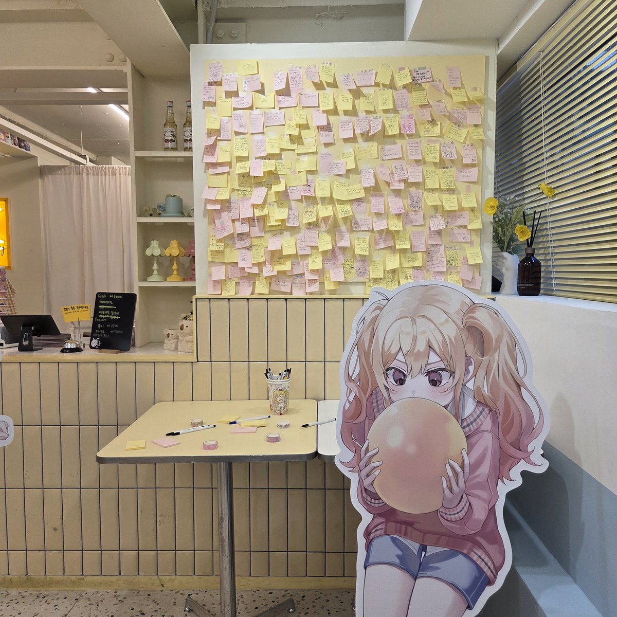 금일 카페 마감했습니다! 🙂‍↕️

양일 동안 와주신 모든 분들께 감사의 말씀 전합니다💛 작년부터 올해까지 방문해 주신 모든 분들께 행복한 시간이 되었으면 합니다!

비록 내년엔 함께하지 못하지만 작년도 올해도 전부 감사했습니다! 😄💛