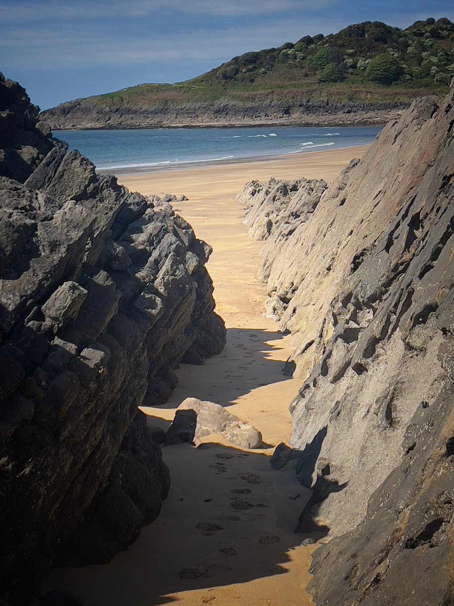 It's Your Wales (@itsyourwales) on Twitter photo The wonderful Langland Sands. Courtesy
<a href="/edmorrisuk/">e. llew. morris - hwyl iawn i pawb 😊</a> #Wales #WelshPassion The wonderful Langland Sands. Courtesy
<a href="/edmorrisuk/">e. llew. morris - hwyl iawn i pawb 😊</a> #Wales #WelshPassion