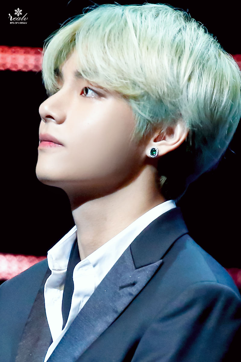 리얼뷔 REALV ✿ tweet media