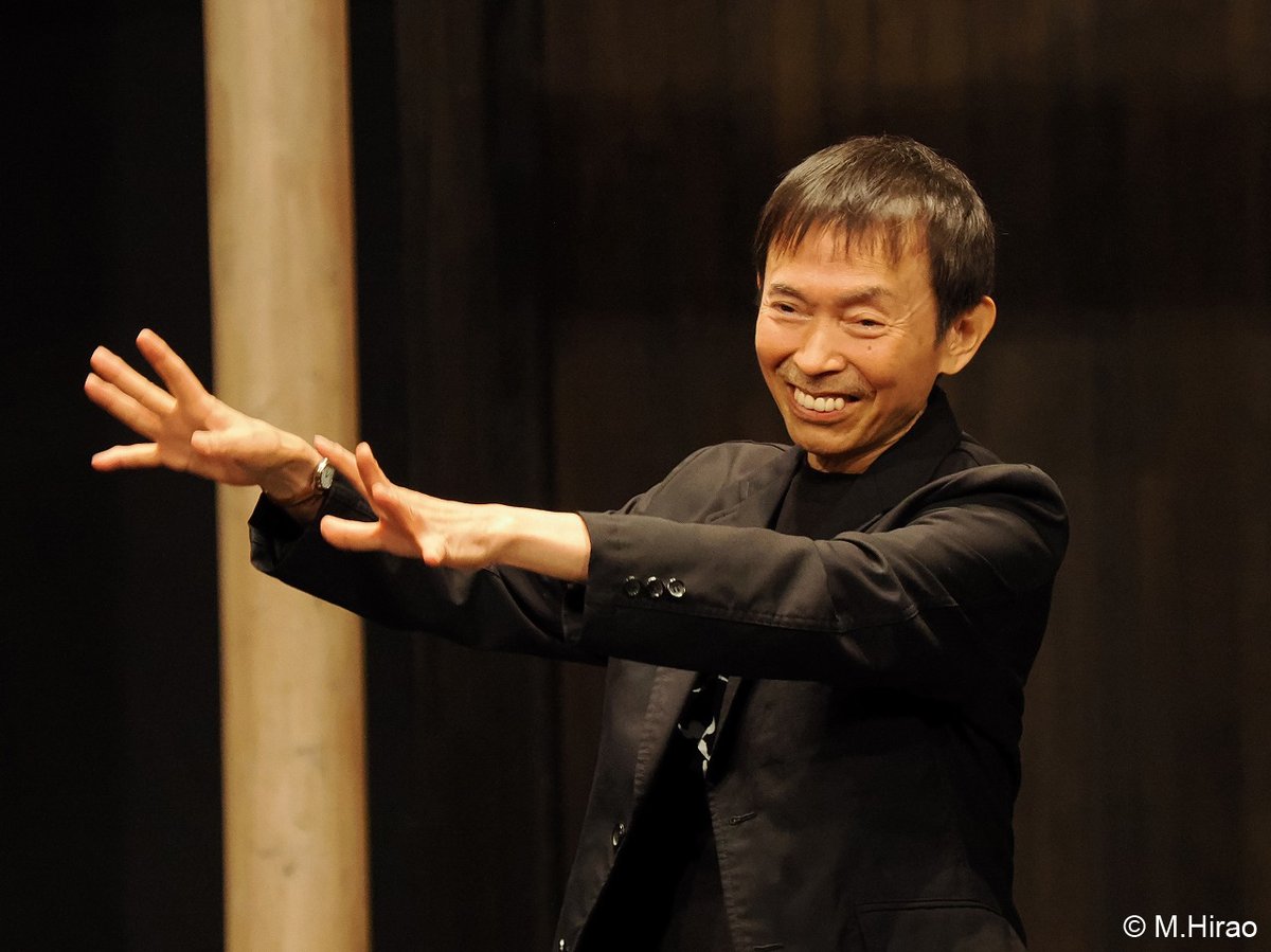 アカデミー5期生★本格始動！今日は入校式からの、「ミュージカル映画で学ぶ英語」と「実技」の初回授業でした。宮城校長からの「美を生み出す人になってほしい」というアツい期待とともに元気にスタート！
#SPAC #SPAC演劇アカデミー #舞台芸術公園 #楕円堂
