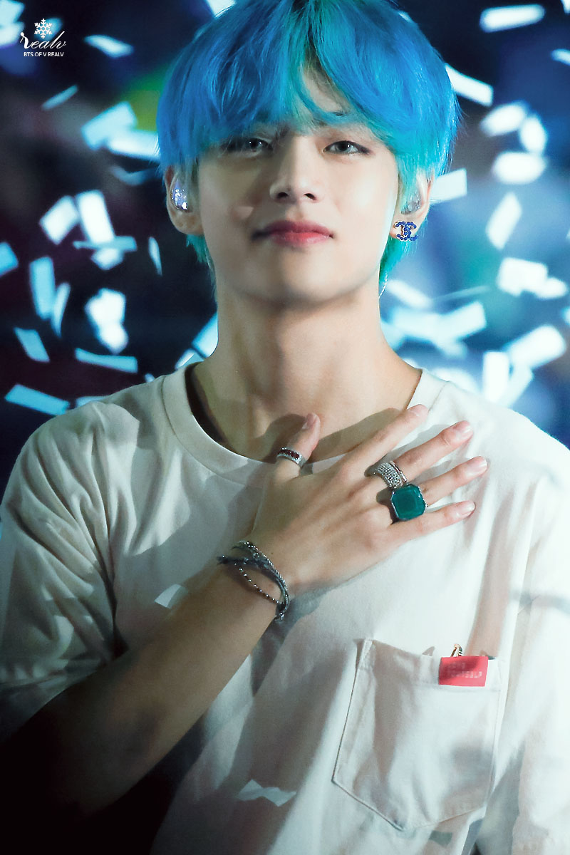 리얼뷔 REALV ✿ tweet media