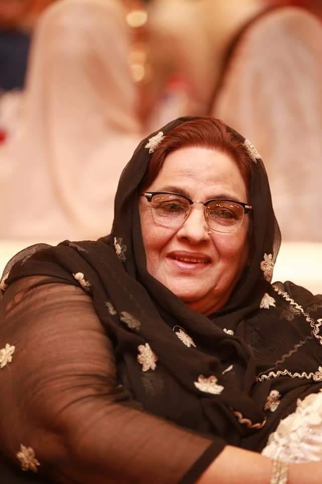 Happy Mother's Day Ammi. I am forever grateful to you for each and every single thing you have done for me. You are my strength and inspiration. May Allah always protect you 🤍

#HappyMothersDay