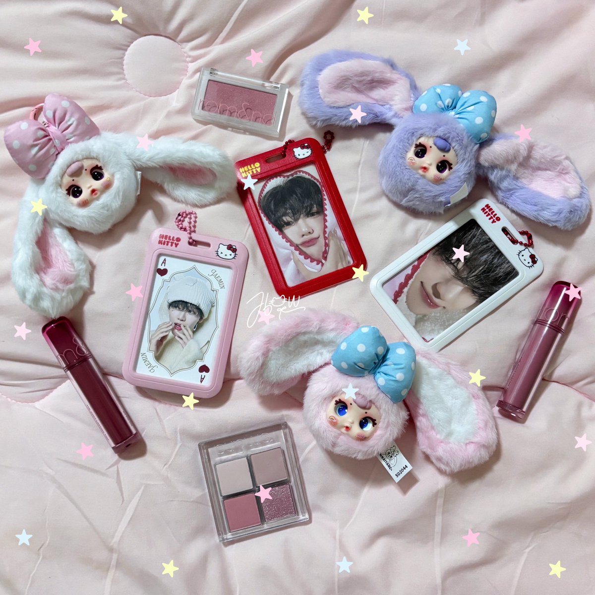 nanagirly_'s tweet image. me                                                 my item