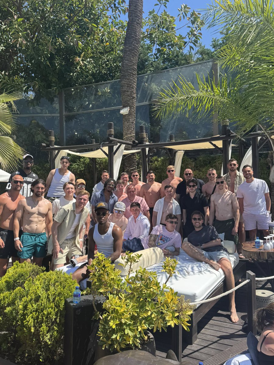 Marbella away 🧡🖤

<a href="/MersthamFC1892/">Merstham FC (Official)</a>