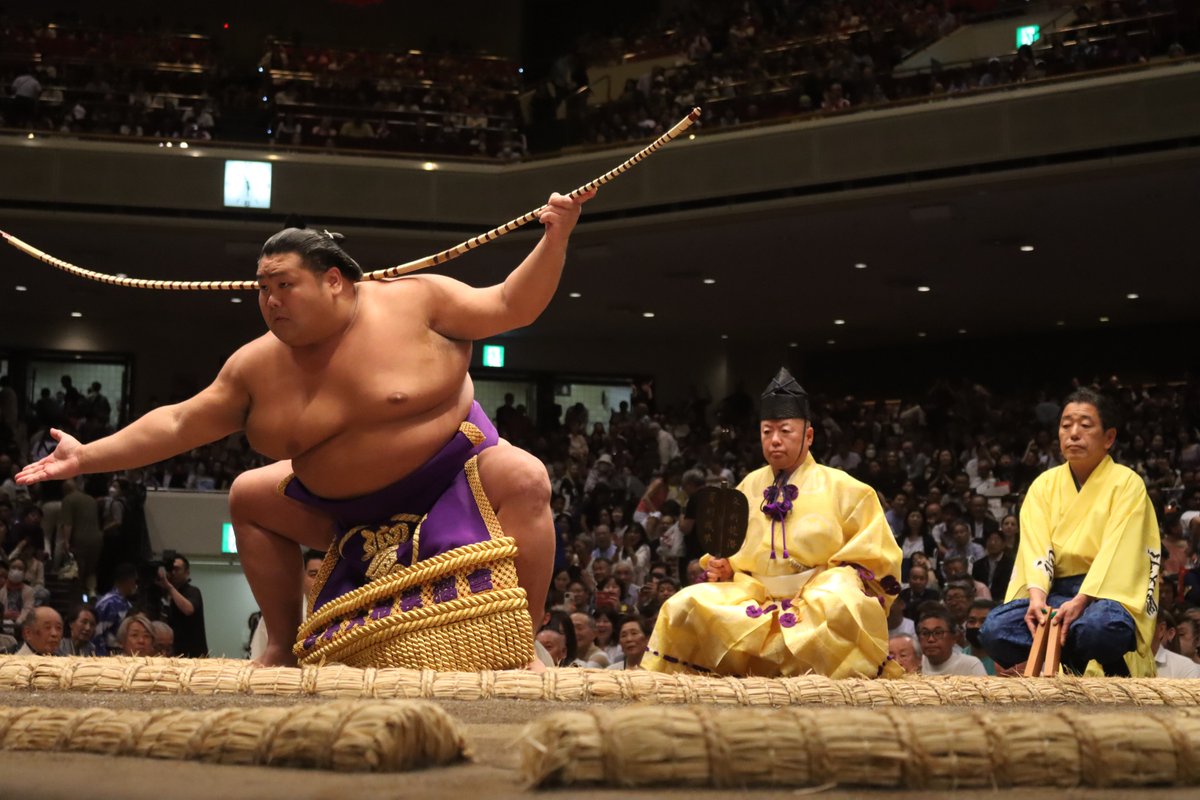 ＜初日の様子＞
弓取式は、幕内経験者で現在西幕下筆頭の天空海（あくあ）が務めました。

#sumo #相撲 #五月場所 #夏場所