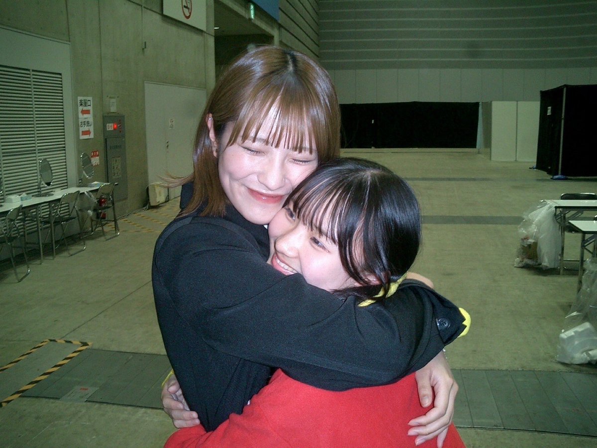 握手会inパシフィコ横浜 
ありがとうございました🤝🏻 ̖́-

皆さんからの愛溢れる言葉とあみたんの癒しパワーで今日も幸せいっぱいです👶🏻♡