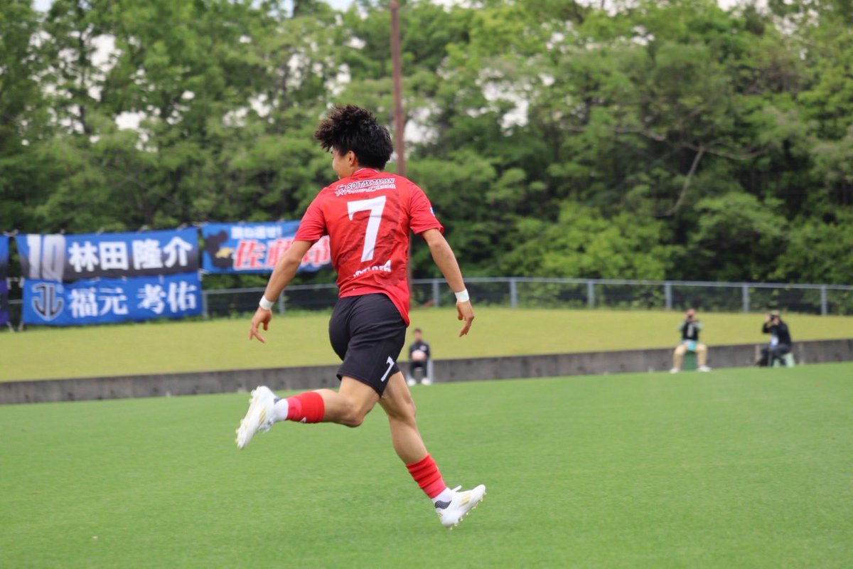VERSPAH's tweet photo. ／
　試合結果⚽️
＼

🏆大分県サッカー選手権大会 決勝
🆚 ジェイリースFC
💥1-1 （PK5-4）win

PK戦に及ぶ激闘を #姫野昂志 選手のセーブで制し昨年のリベンジ達成！
次週はリーグ戦で #レイラック滋賀 と対戦！
アウェイゲームですが熱い応援よろしくお願いします！

#ヴェルスパ大分
#天皇杯 https://t.co/JDm813RGIk