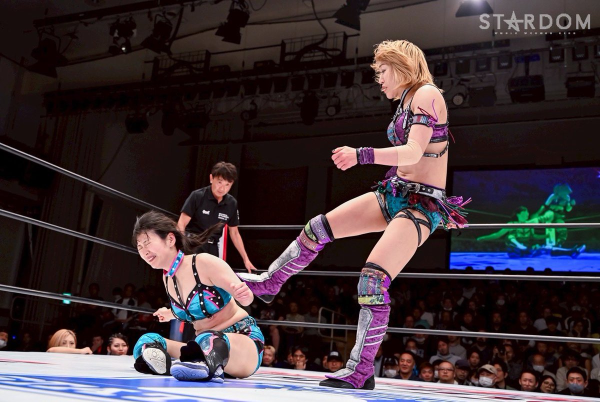 mchan1201's tweet image. 私の憧れの心技体を持つ朱里選手と私の好きなプロレスをするさくら

凄く心を掴まれる試合だった

技術や力の差はまだあるかもしれないけどそんなの忘れるくらい真っ直ぐぶつかっていくさくらのプロレスがさくらの闘いが❗️やっぱり私は好き❗️

だからこそ凄く凄く嫉妬した。

この感情も運命。…