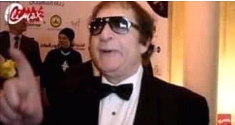 انا بشجع النادي الاهلي
بس #النادي_المفضل الزمالك بيضحكنى بصراحه