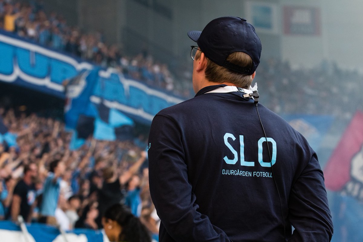 Mer utvecklad SLO-roll till 2027

💬"Som ett första steg i utvecklingen så har vi från och med i år kravställt SLO-utbildning i de särskilda tävlingsbestämmelserna (STB)"

🔗svenskelitfotboll.se/mer-utvecklad-…