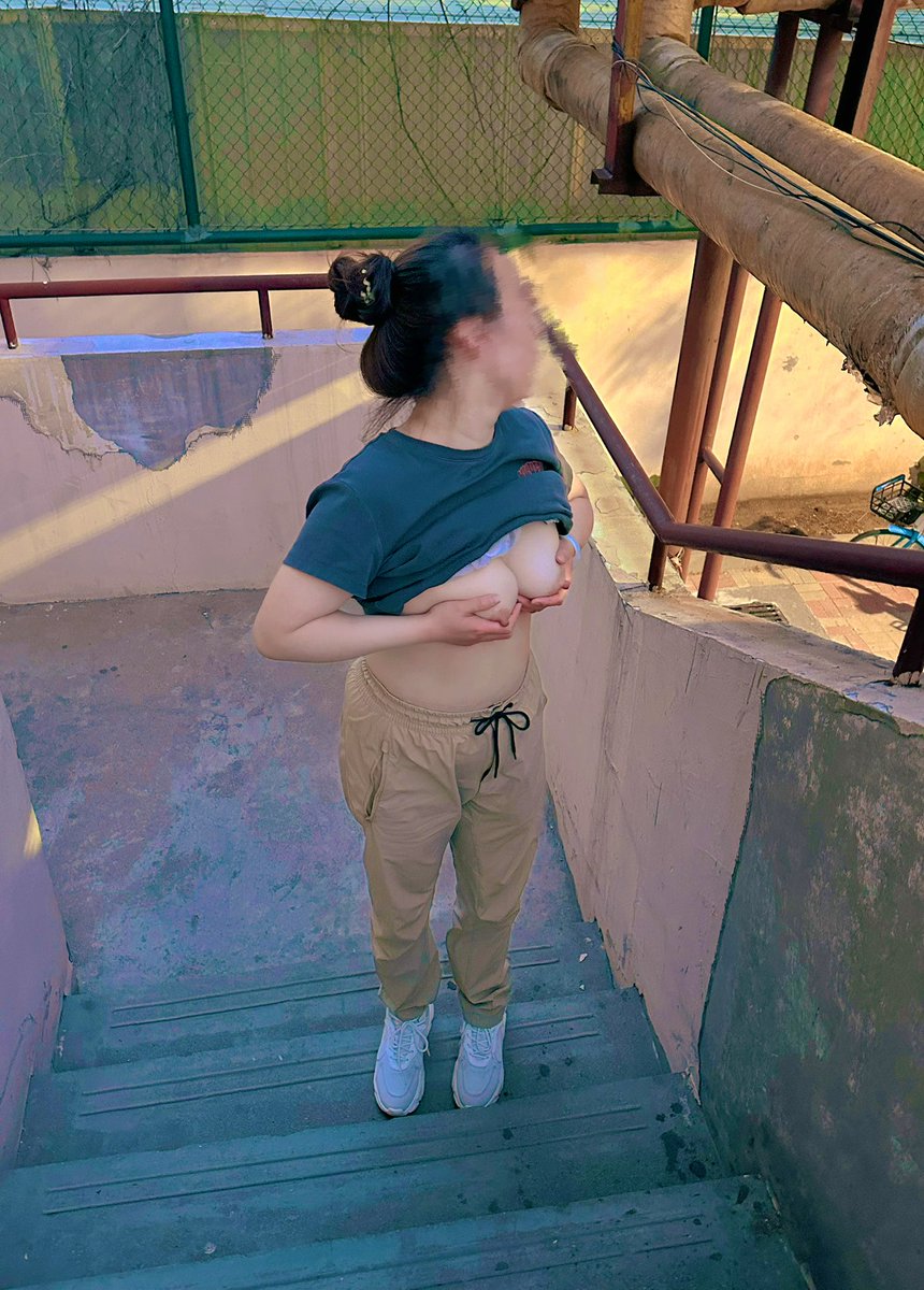 欲火022 tweet media