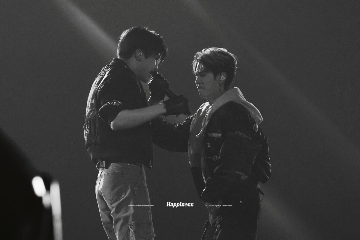 myseokryudan's tweet photo. MATTHEW'S FACE WHEN HE PUSHED GUNWOOK 😭😭😭 https://t.co/rc7fPwVwss