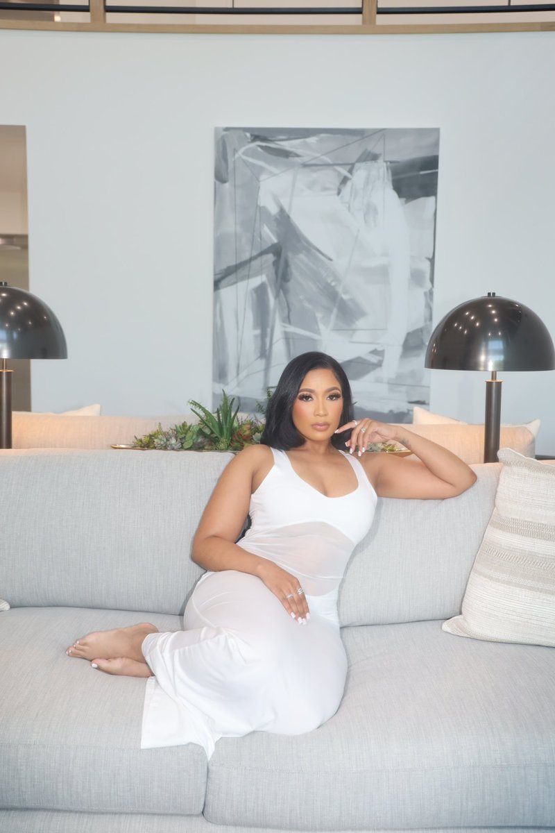 cinny_b's tweet image. You ever seen a goddess in person 🧚🏽 #birthday 5/10 🥳♉️✨