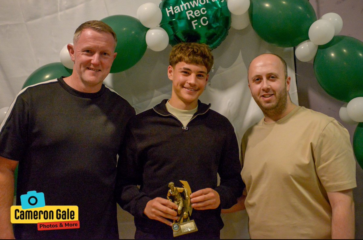 𝟐𝟎𝟐𝟒/𝟐𝟓 𝐀𝐰𝐚𝐫𝐝𝐬 𝐧𝐢𝐠𝐡𝐭 🏆 

First Team Young Player of the Season, Archie Whitfield 🟢
