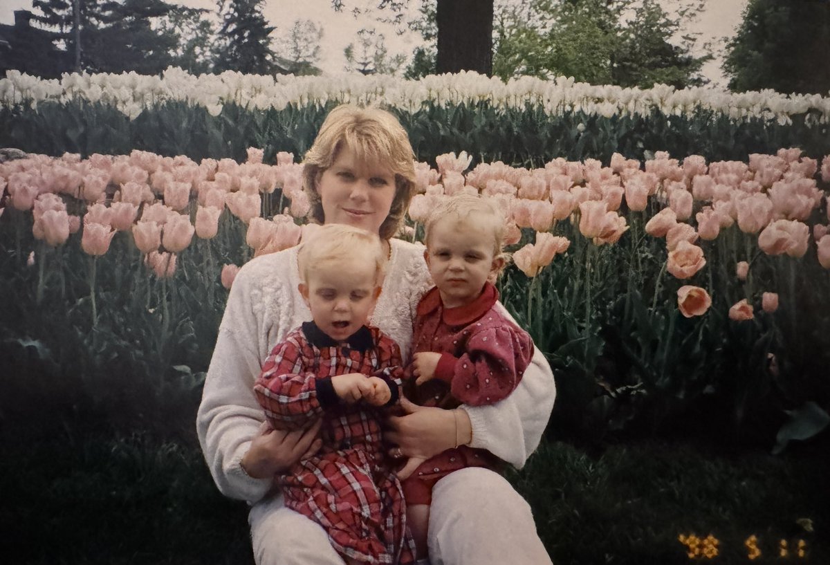 Ms.Burri (@msburriocsb) on Twitter photo Happy heavenly #MothersDay mommy. Seconds seem so much harder than firsts. Wish you were here with us. I love you and miss you more than anything. 🤍🕊️ Happy heavenly #MothersDay mommy. Seconds seem so much harder than firsts. Wish you were here with us. I love you and miss you more than anything. 🤍🕊️