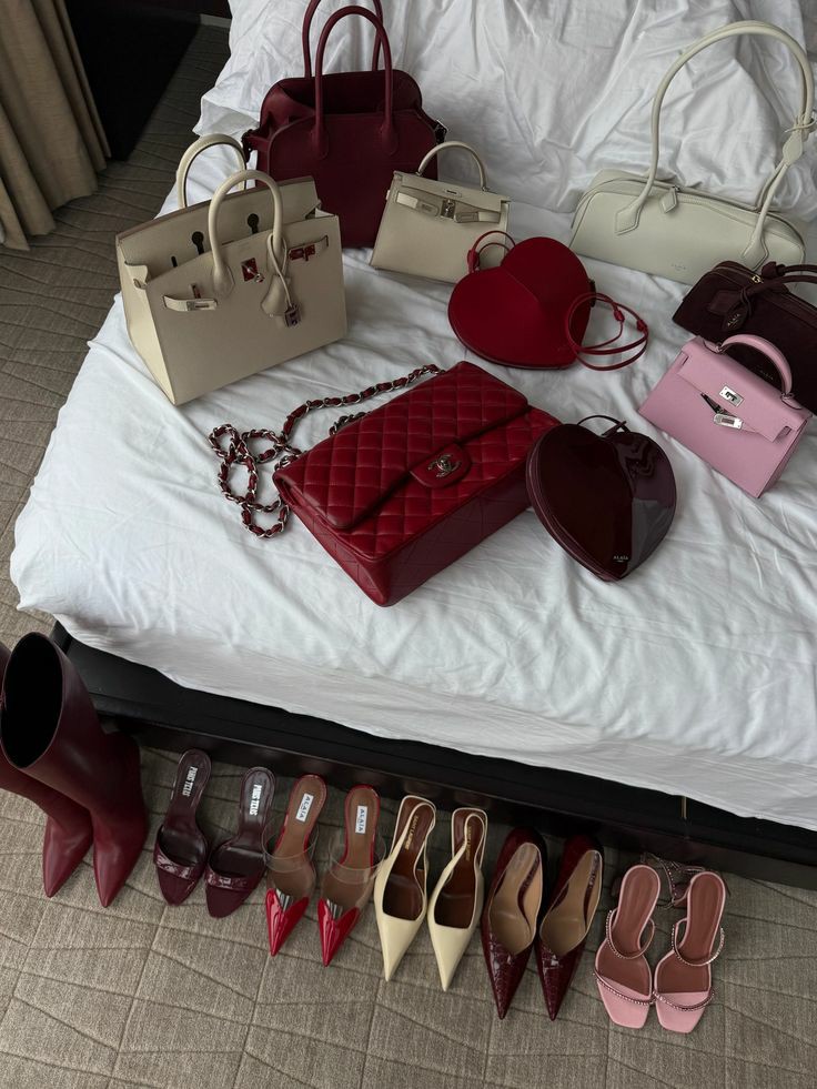 Outfit_Luxy's tweet photo. Gorgeous 😍 https://t.co/ZGDws45C7n