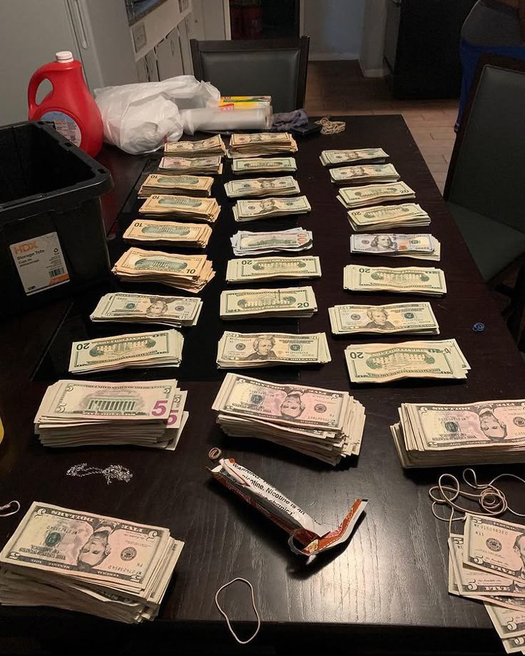 imoneymantra's tweet photo. I am grateful for the increasing flow of cash in my life.

Drop "888" to claim it!!! https://t.co/lux8iUydMU