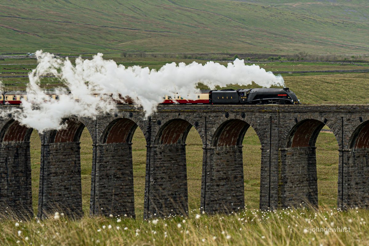 Crossing Ribblehead Viaduct, northwards on the Settle &amp; Carlisle railway #steamtrain #steamSunday.