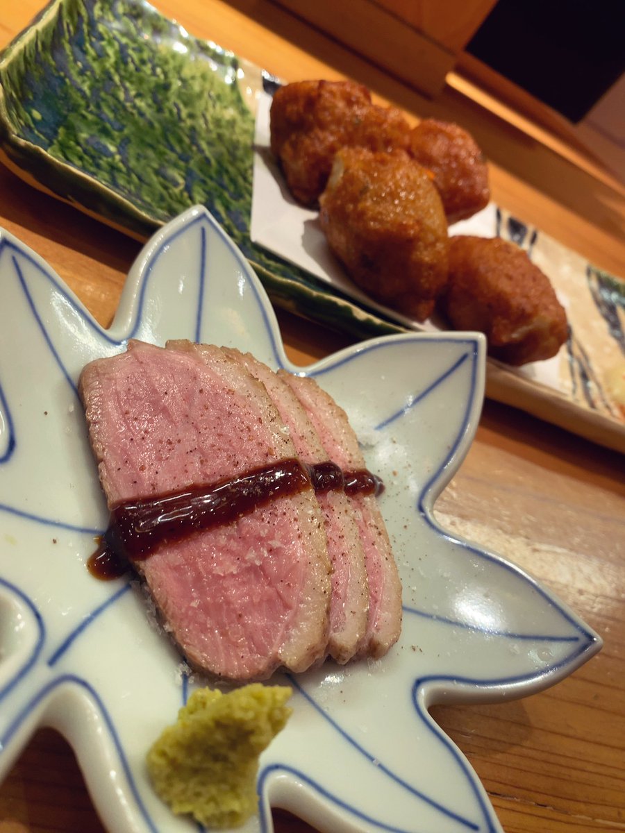 ra_RINGO_'s tweet photo. 母の日で行ったお店めちゃくちゃ美味しかった💐🤍1���目はポテサラ、オシャレ〜 https://t.co/FTMQQaNYPJ