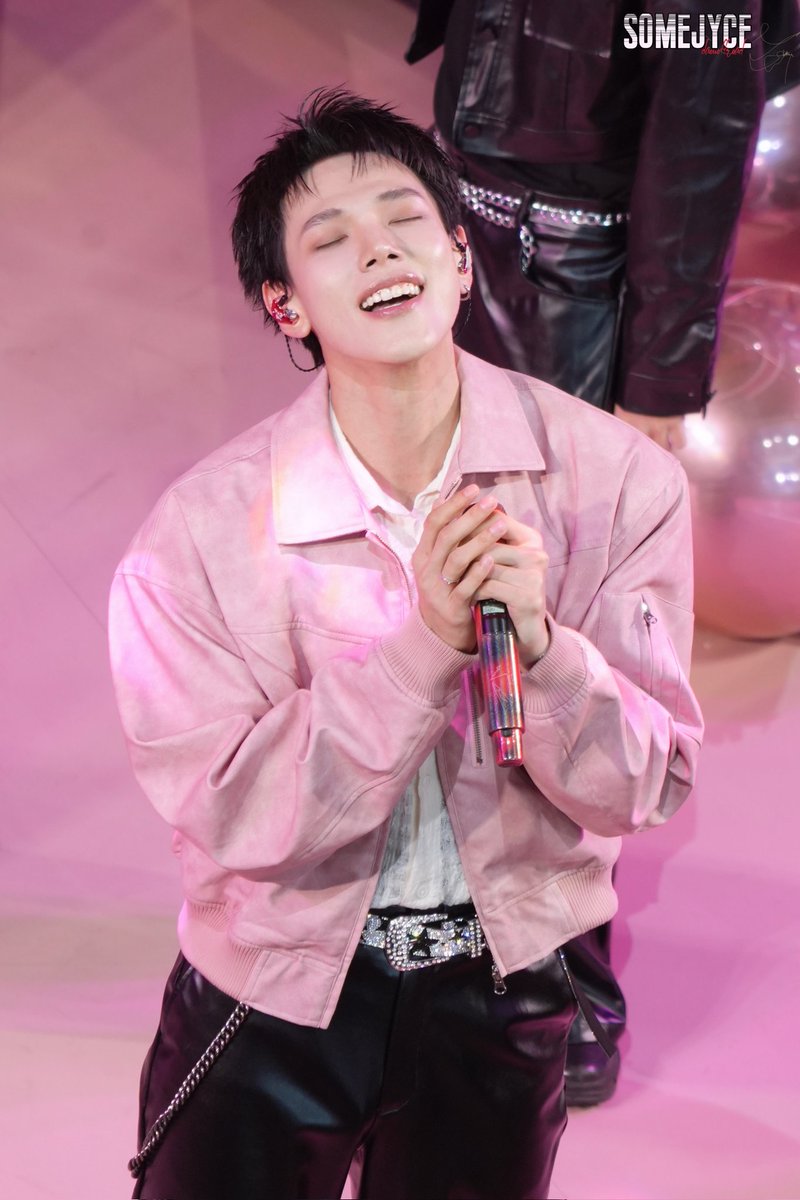 And I'm feeling good 🦖❤️ <a href="/oueiija/">ไดโนเสาร์ย้าก🦖</a>

LIFTERGLOSS X DAOU​
#DaouxMaybelline
#oueiija #ต้าห์อู๋