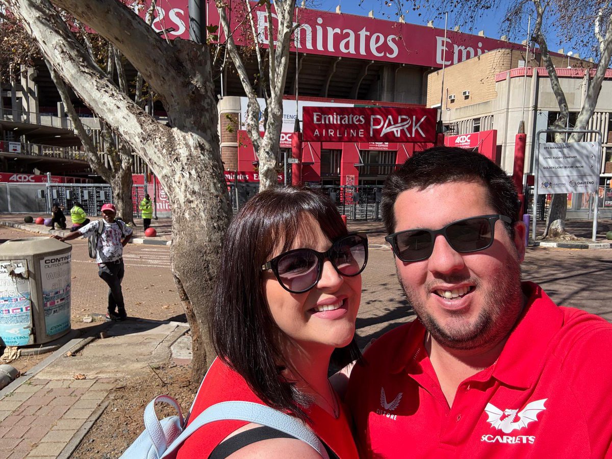 Bryany Tweedale (@bryany2103) on Twitter photo Presidential suite……couldn’t come all this way and not pop in to watch <a href="/scarlets_rugby/">Scarlets Rugby</a> <a href="/Gofer88/">Gareth Storey</a> 🏉🏟️☀️🇿🇦 Presidential suite……couldn’t come all this way and not pop in to watch <a href="/scarlets_rugby/">Scarlets Rugby</a> <a href="/Gofer88/">Gareth Storey</a> 🏉🏟️☀️🇿🇦