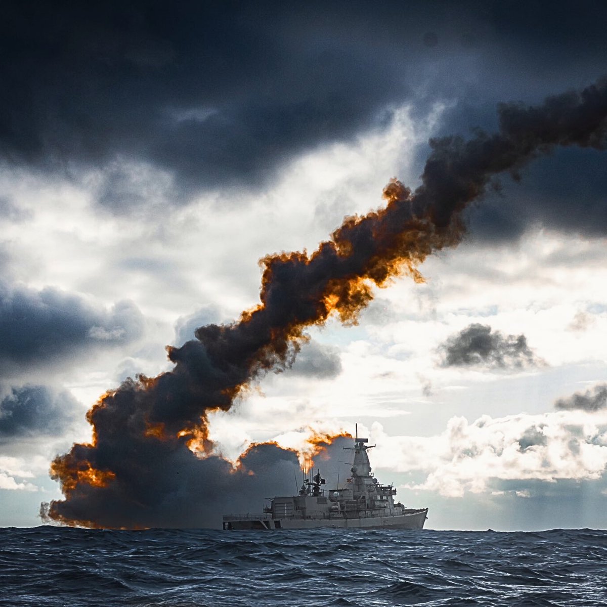 Découvrez ci-dessous la BNS Louise-Marie de la Marine belge 🇧🇪, engagée dans le plus grand exercice de tir réel de défense aérienne et antimissile intégrée de l’#OTAN dans le théâtre européen.

L’exercice se déroule depuis la Norvège 🇳🇴 et le Royaume-Uni 🇬🇧.

#FormidableShield25