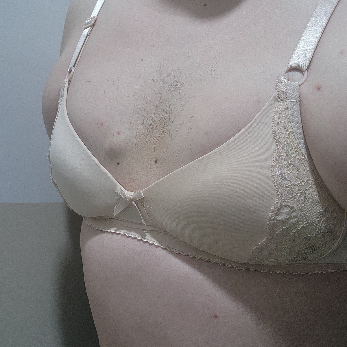 날이 좋아지니까 사람이 많이 다니네ㅜㅜ
노출하기 쉽지 않네ㅜㅠ 간이 콩알만해짐 ㅋㅋ