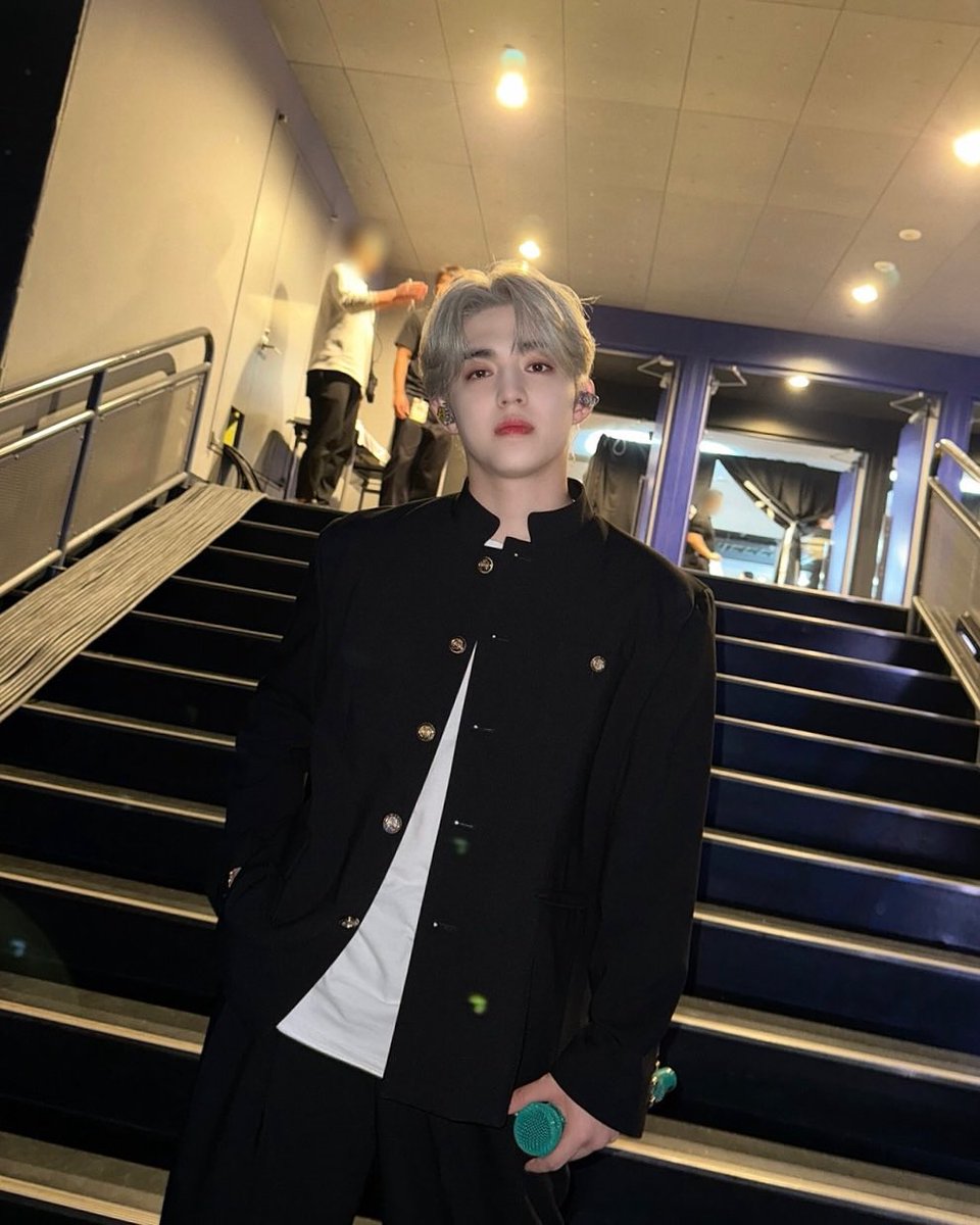 aboutscoups's tweet photo. 250511 sound_of_coups instagram post #에스쿱스 #SCOUPS 

🎶 SEVENTEEN- Holiday https://t.co/6WZbLX9fWh