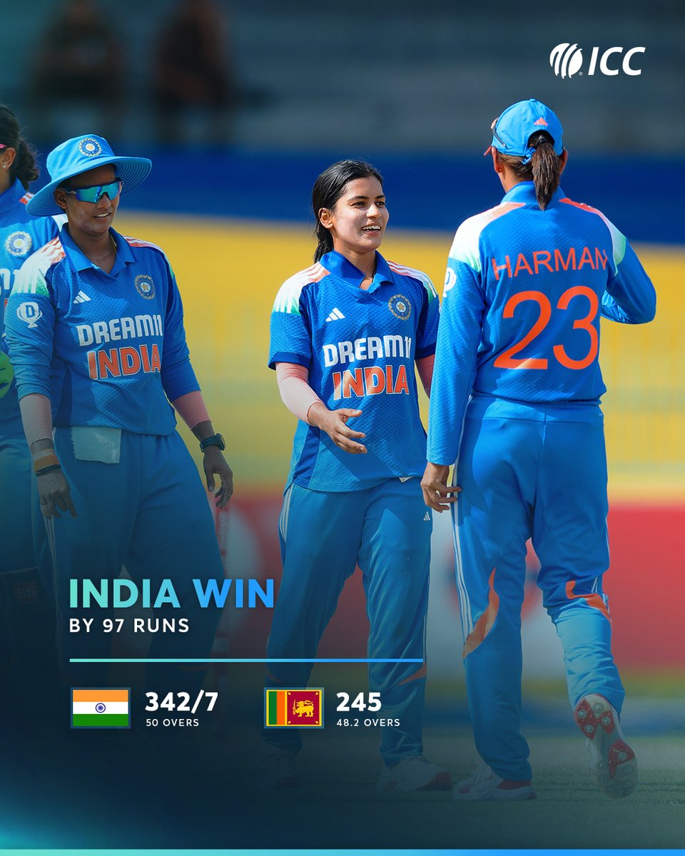 ICC's tweet image. India secure the tri-series with a clinical win over Sri Lanka in the final 🙌

#SLvIND 📝: icc-cricket.com/matches/257871… | 📸: @OfficialSLC