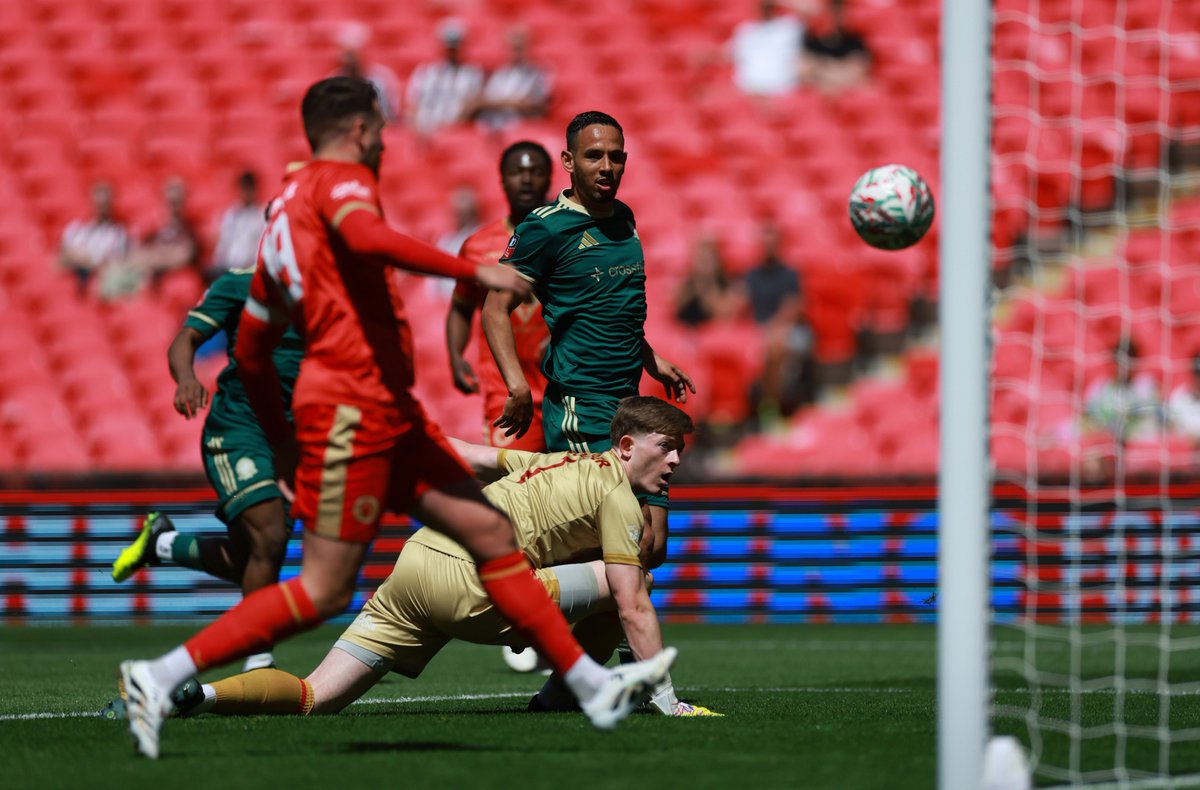 wembleystadium's tweet image. The finish 🔥 
The celebration 🥶 

#NonLeagueFinalsDay