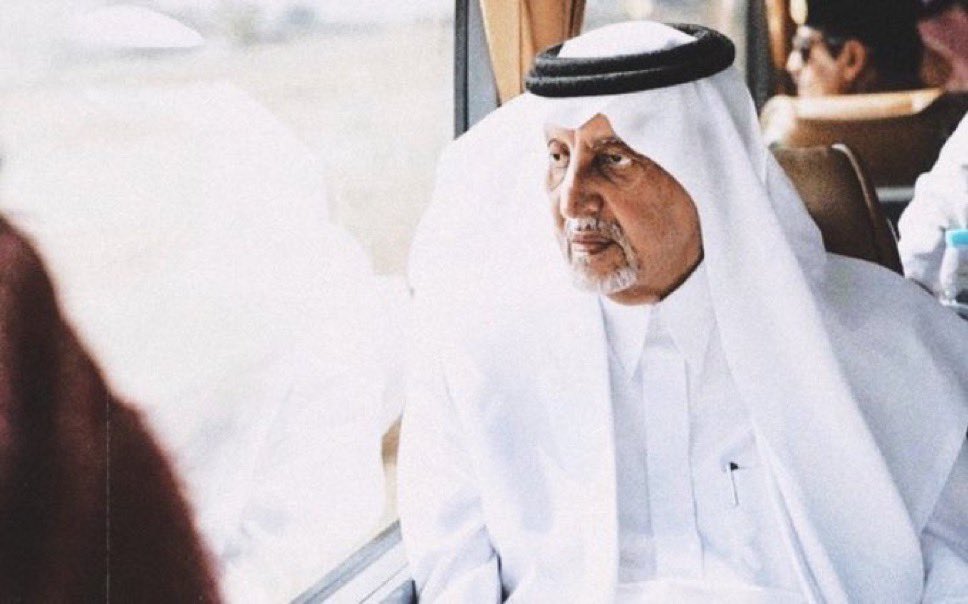 اهوجس فيه وانسى اني نسيته ..